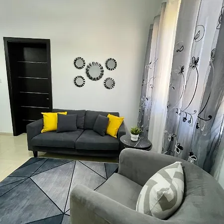 Park View, Maisonette 2 *